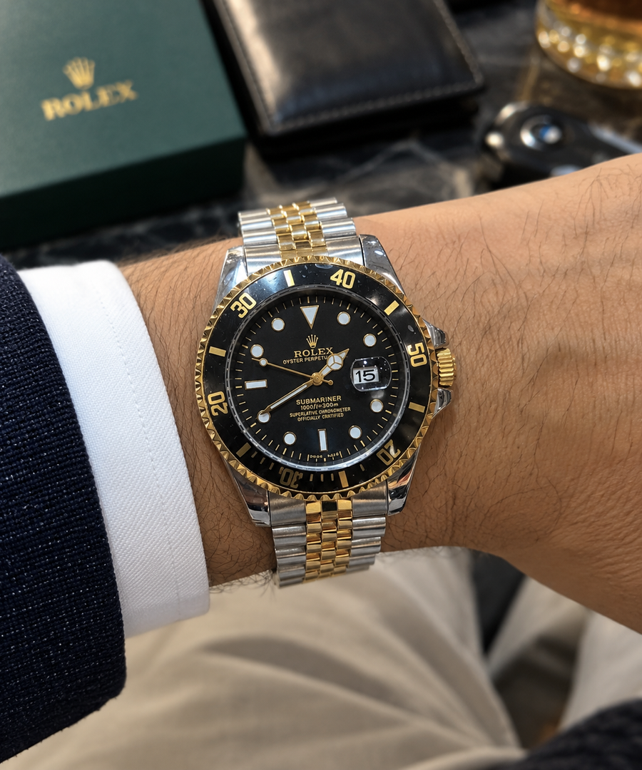 Luxury Two-Tone Black Dial Diver Style Watch