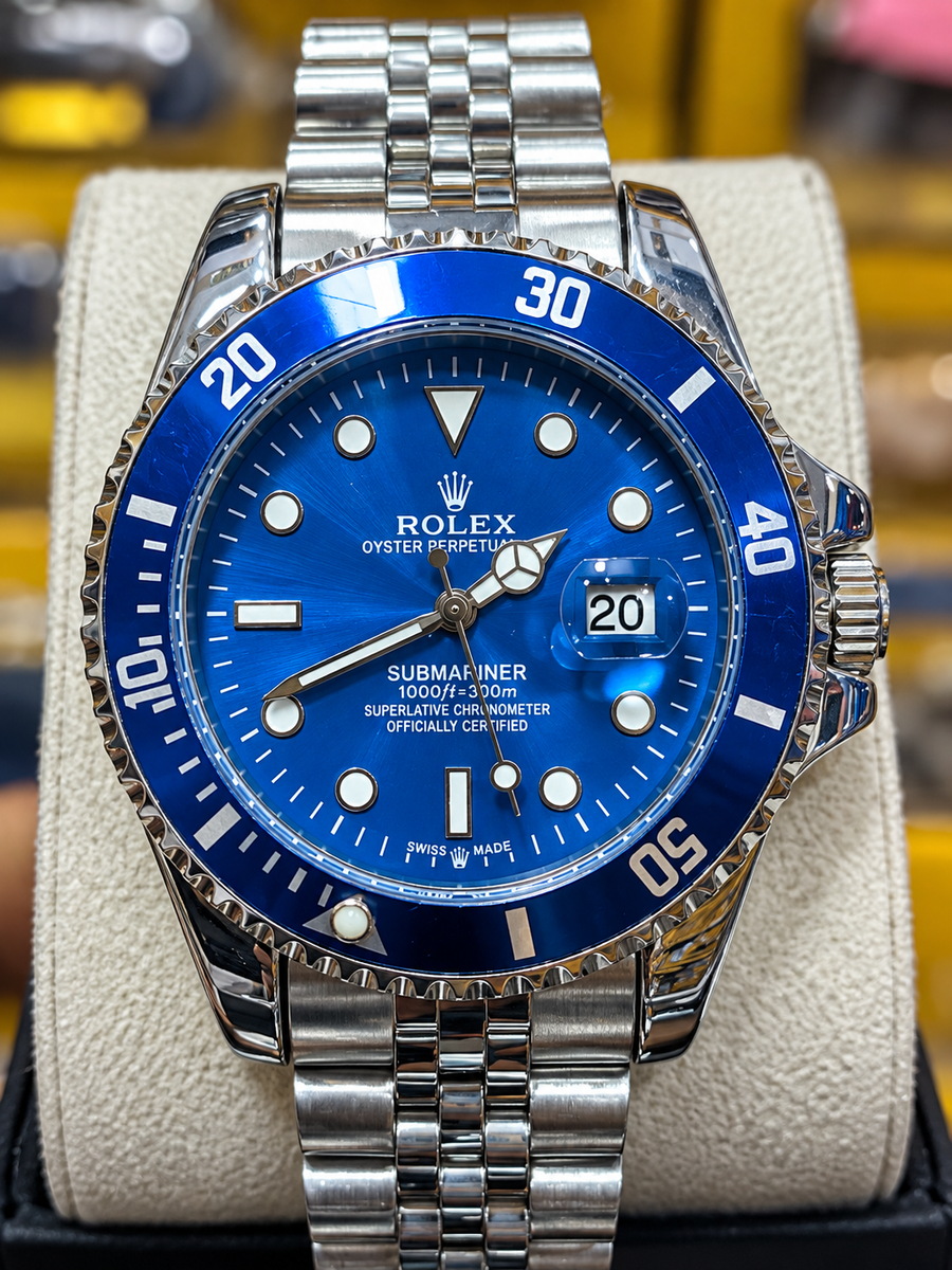 Luxury Blue Diver Style Stainless Steel Watch