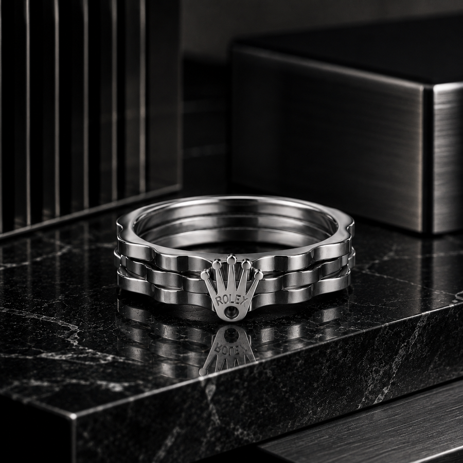 Men’s Silver Crown Signet Ring