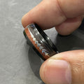 Wood Arrow Grain Titanium Ring (Black)